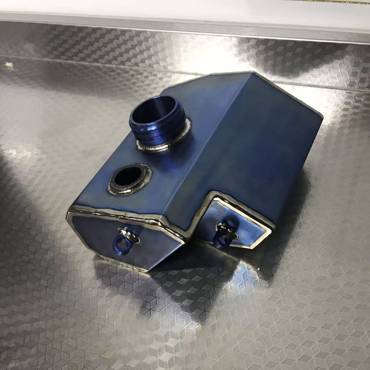 5T Titanium Fuel Tank Custom Product – Ships Within 25 Days After Payment